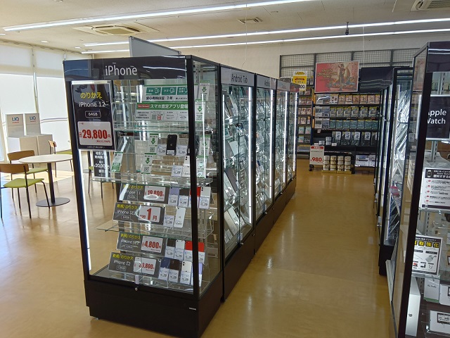 ゲオ岡垣店